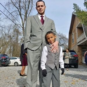 Meet your Posher, Daniel